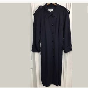 Liz Claiborne Vented Trench/Dress Coat Navy Blue.